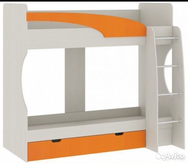 Двухъярусная кровать в детскую