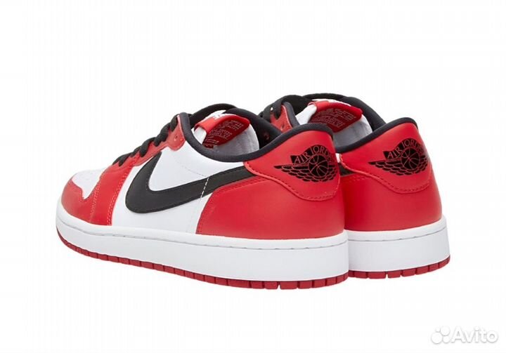 Air Jordan 1 Retro Low OG Chicago