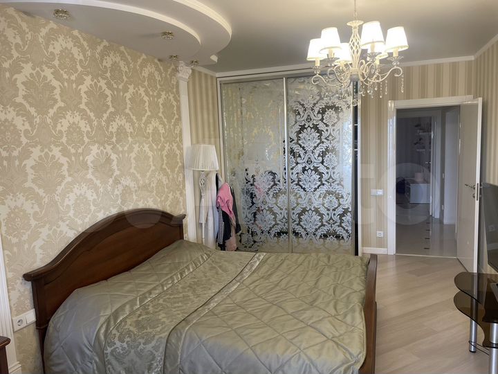 4-к. квартира, 127 м², 2/10 эт.