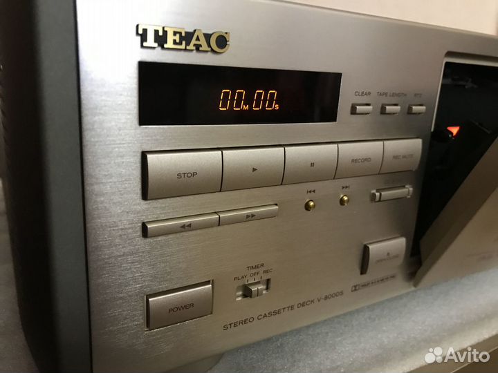 Teac V-8000 S