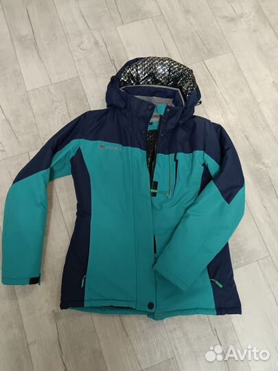 Горнолыжный костюм женский