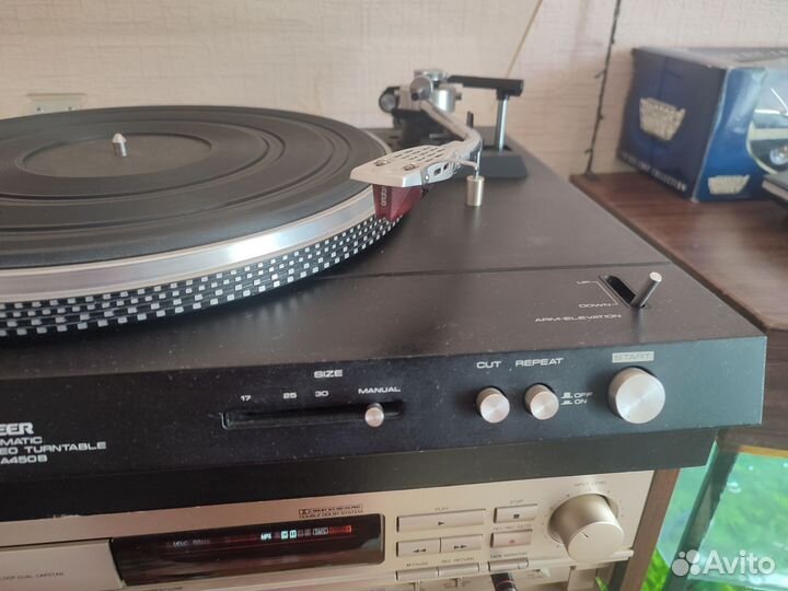 Проигрыватель винила Pioneer