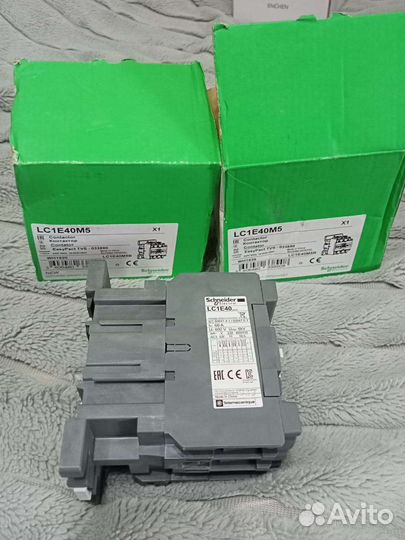 Контактор schneider