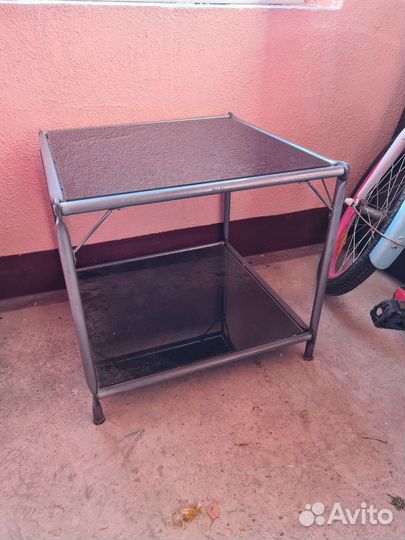 Журнальный столик