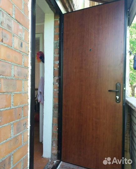 Дверь входная утеплённая