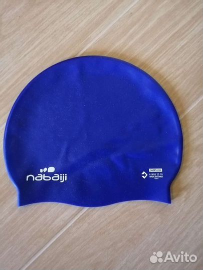 Халат и шапочка для бассейна