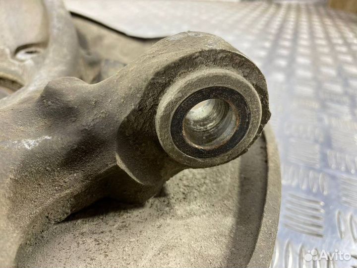 Кулак поворотный Audi A6 C7 CYP 2017