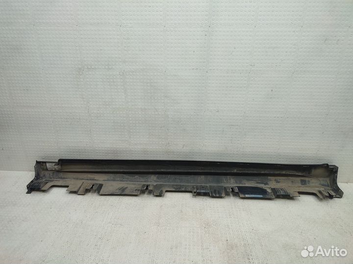 Накладка порога правая Mercedes-Benz Gle-Class