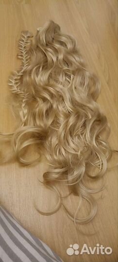 Шиньон на заколках