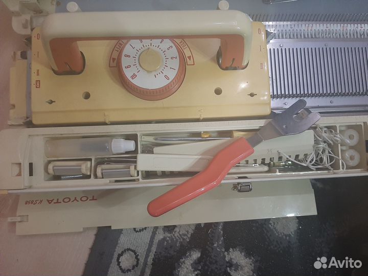Вязальная машина Toyota KS-858
