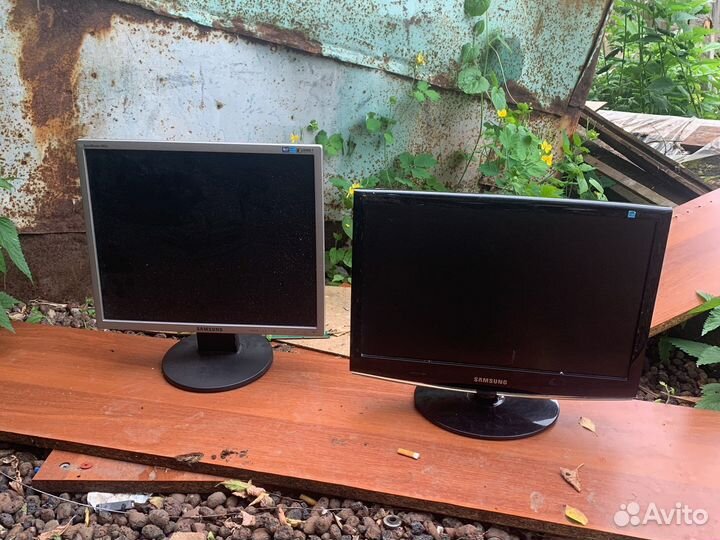 Монитор Samsung 19 дюймов