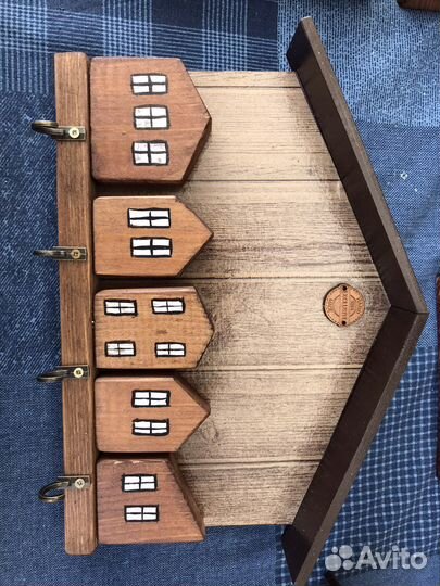 Ключница настенная из дерева