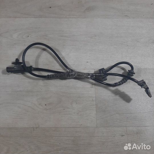 Датчик ABS передний Renault Fluence 2012