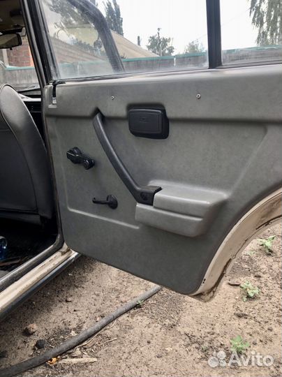 ВАЗ 2105 1.5 МТ, 1990, 50 000 км