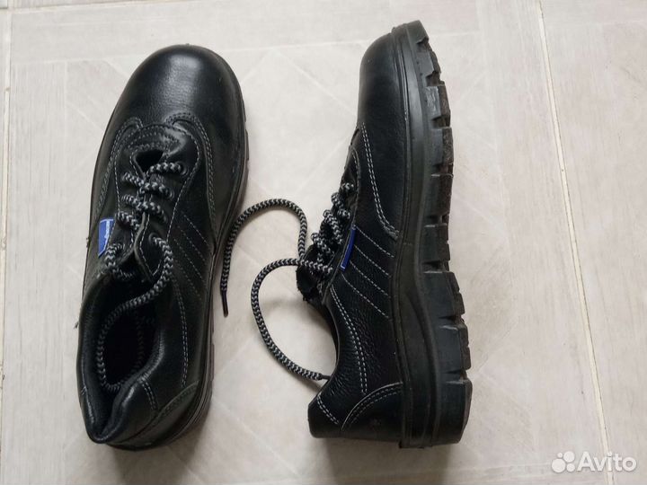 Ботинки 39 размер