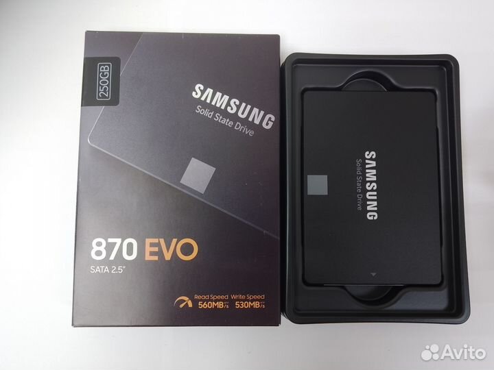 Диск SSD Samsung 870 EVO 250Гб