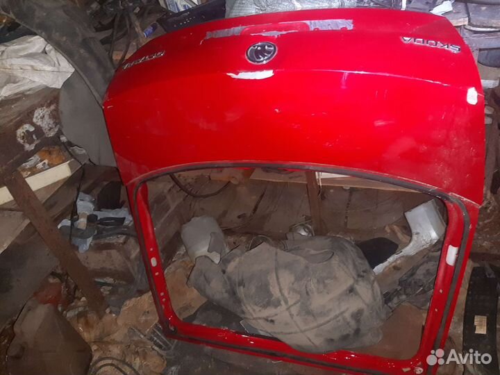 Крышка багажника Skoda Octavia A7 бу Оригинал