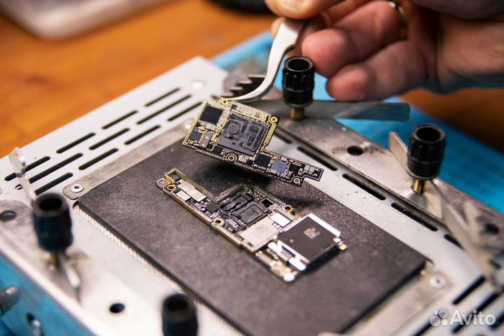 Обучение ремонту телефонов и компьютеров