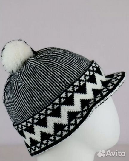 Шапка с козырьком из сериала слова пацана