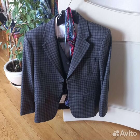 Пиджак, жилетка,рубашка