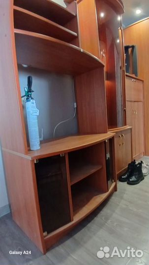 Стенка горка в гостиную бу