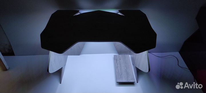 Компьютерный стол Геймерский