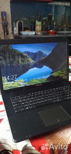 Ноутбук 17'' asus R752n