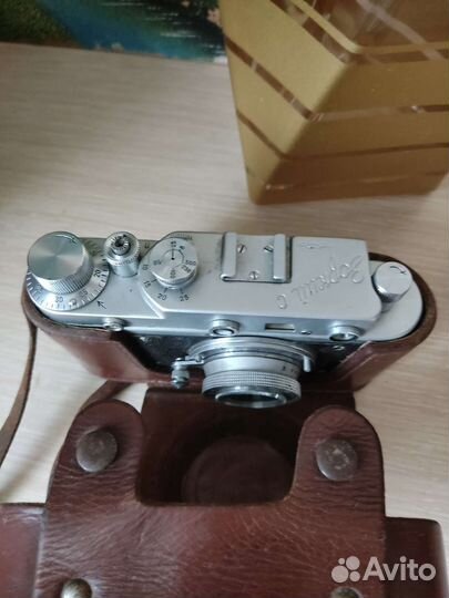 Пленочный фотоаппарат