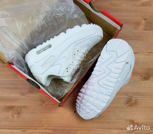 Женские Nike Air 90 кроссовки новые