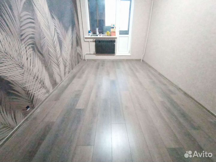 Настил ламината, линолеума