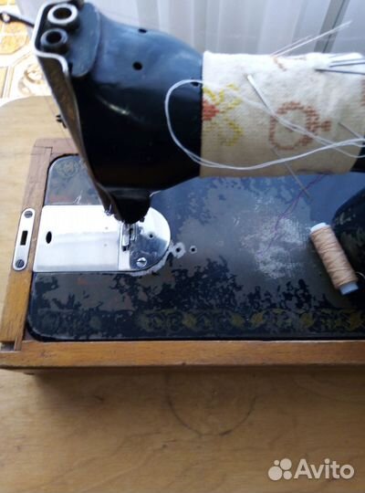 Швейная машинка Подольск ручная