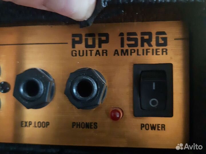 Гитарный комбоусилитель