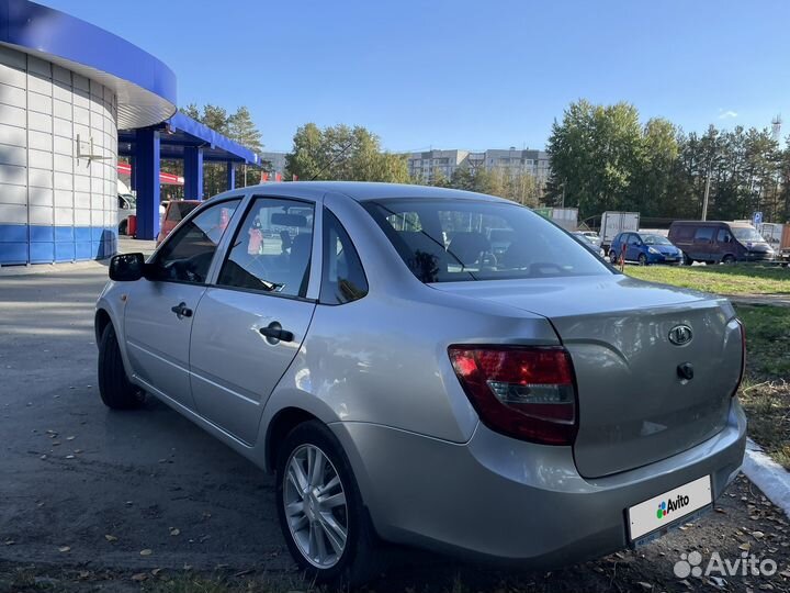 LADA Granta 1.6 МТ, 2013, 117 000 км