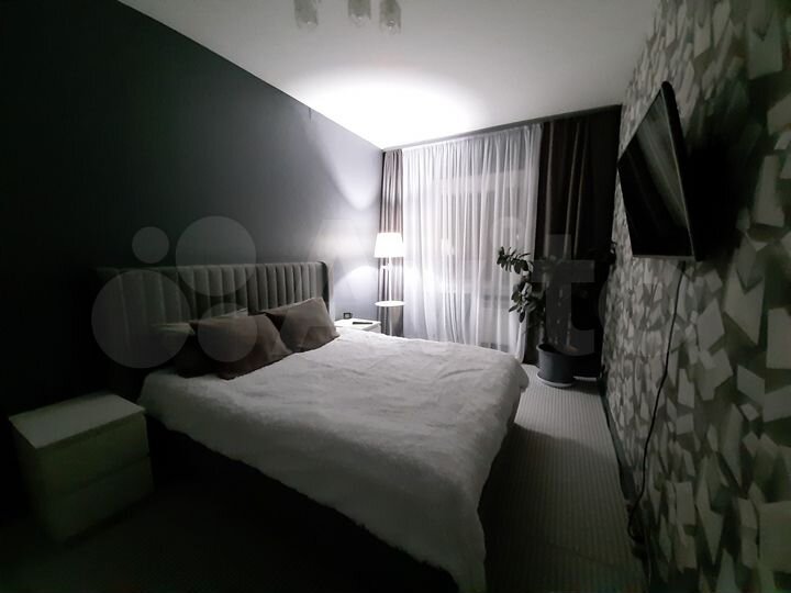 2-к. квартира, 57 м², 8/9 эт.