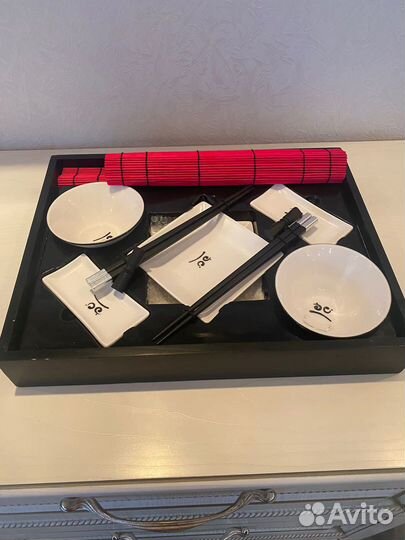 Набор посуды для суши