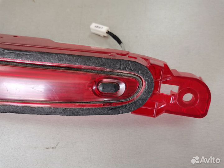 Стоп-сигнал крышки багажника Mazda 3 BL