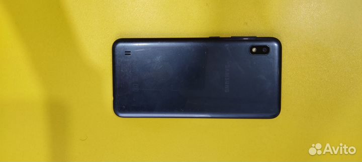Samsung Galaxy A10, 4/32 ГБ