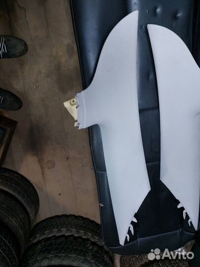 Обшивка стойки задней левой правой Audi A6 C6