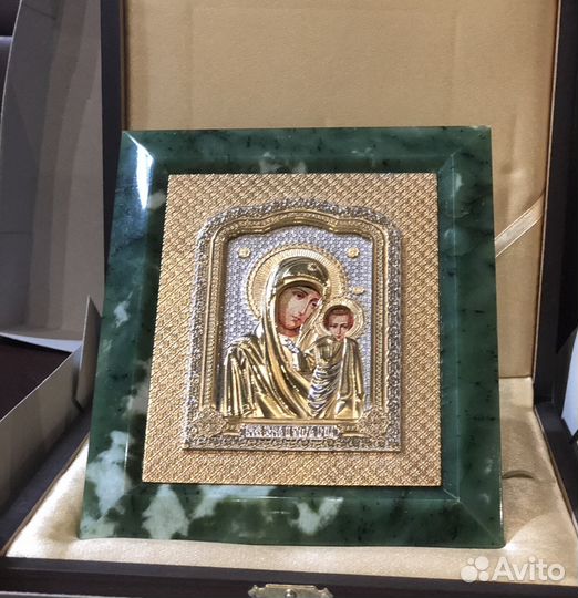 Икона Богородица Казанская с нефритом, Златоуст