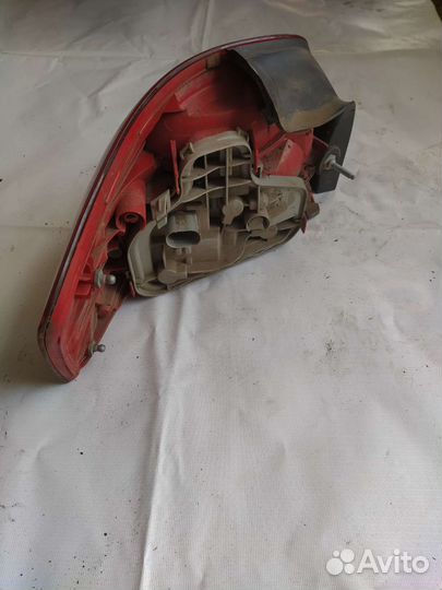 Фонарь задний правый Audi A3 8P