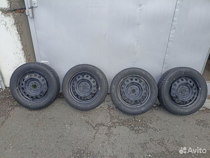 Колеса Bridgestone Blizzak VRX2