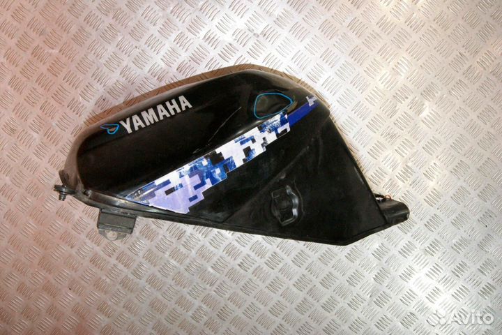 Бензобак Yamaha TDM850-1