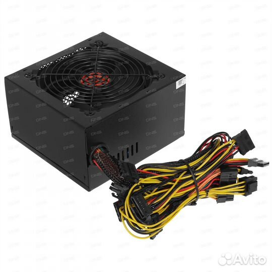 Блок питания Ginzzu CB700