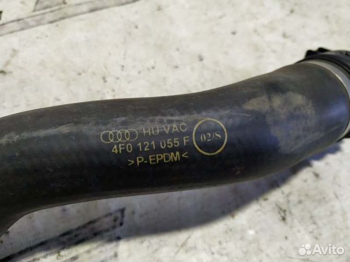 Патрубок радиатора Audi A6 C6 2.8 CCE 2010