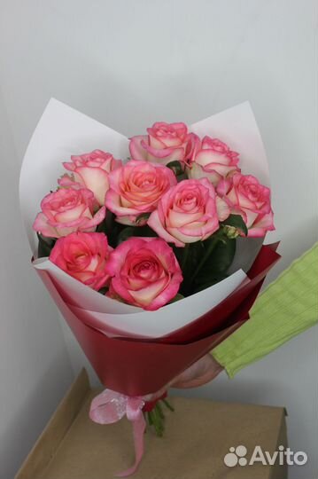 Доставка букетов. Быстро 24 часа