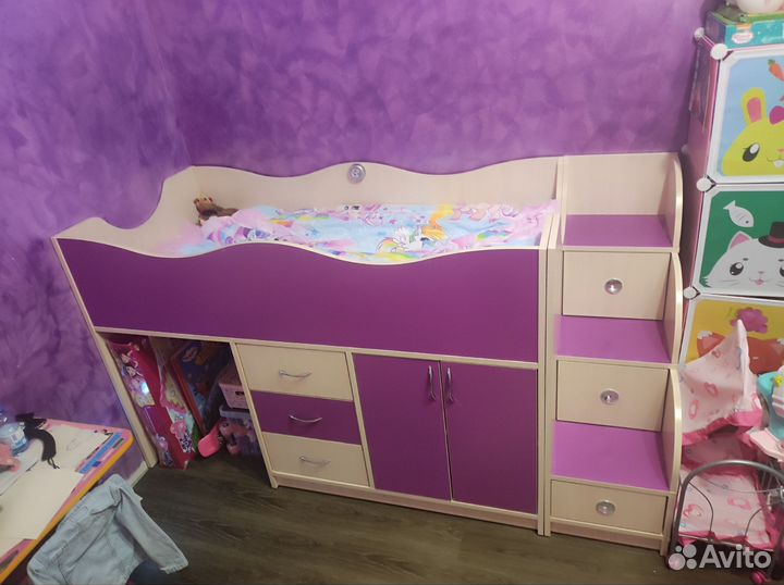 Детская кровать чердак с матрасом