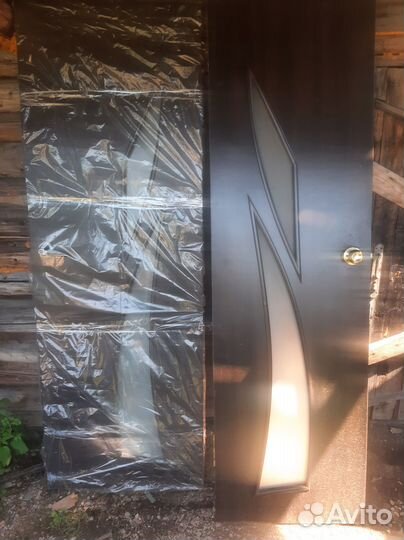 Продам межкомнатные двери 2м70и260, 2 штуки 4000