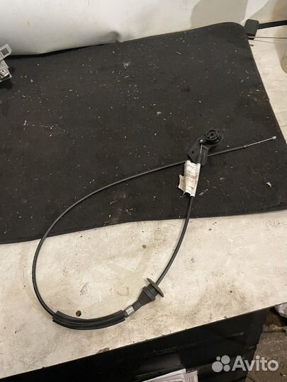 Трос привода замка капота Bmw X5 E53