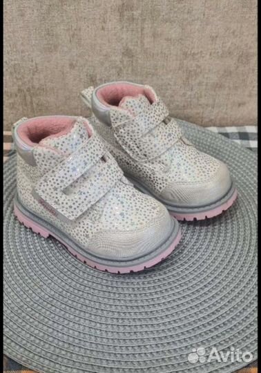 Ботинки детские 20 размер