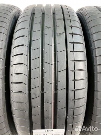 Pirelli P Zero PZ4 225/50 R18 90W